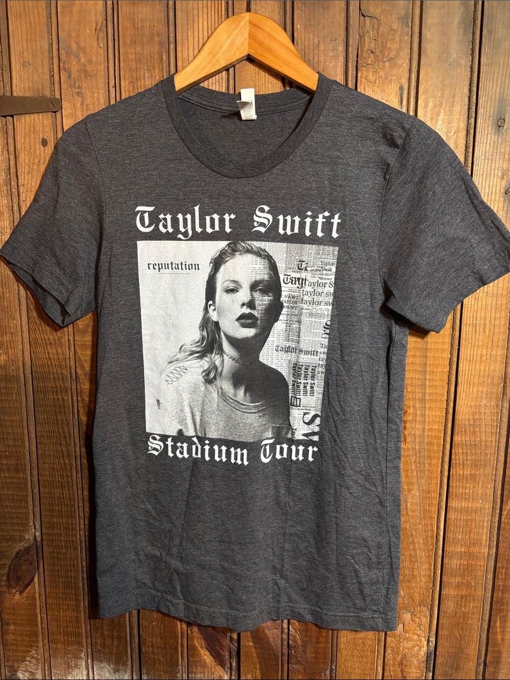 Taylor Swift Charcoal Graphic Stadium Tour Tee